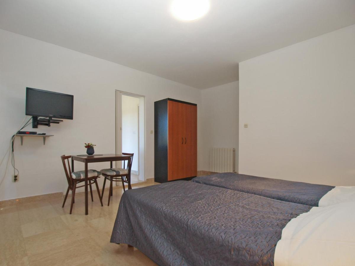 Apartman Vesna 718