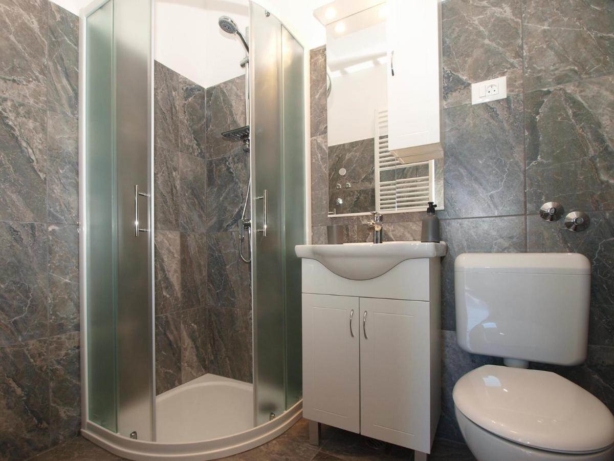 Apartman Vesna 718