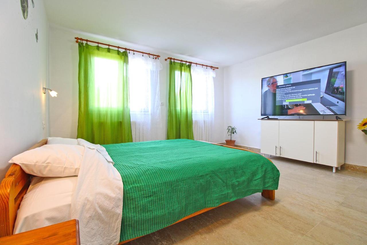 Vesna 718 * Fažana